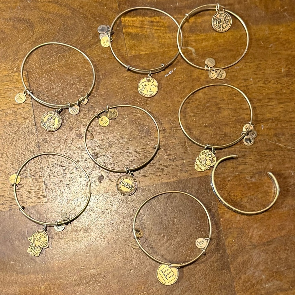 Alex & Ani collection
